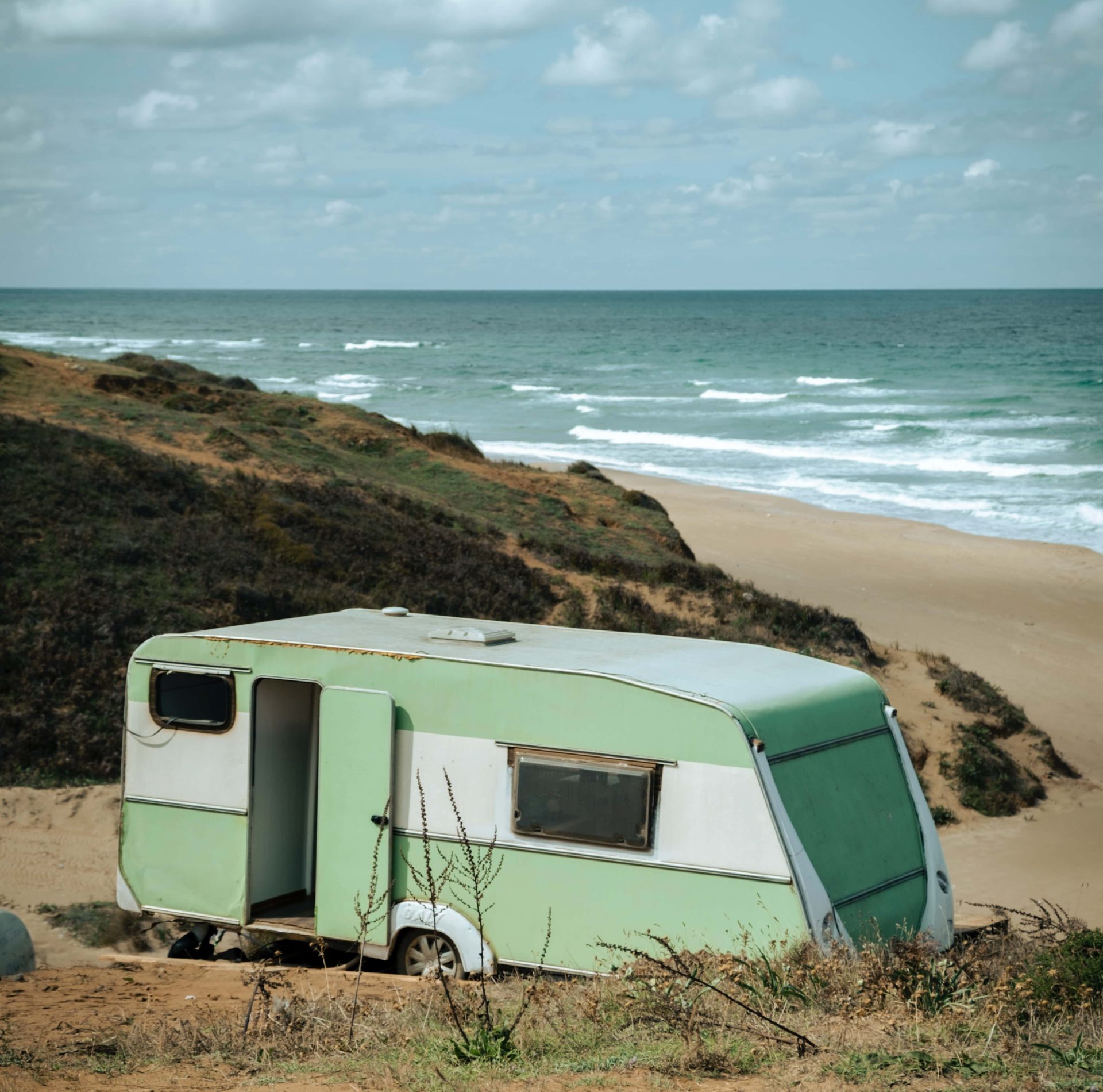 rv2-min
